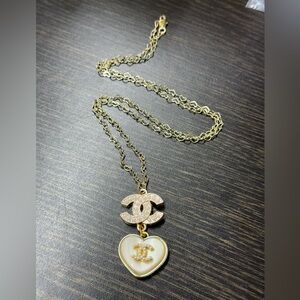 CHANEL FASHION Pendant on Heart shaped chain Necklace